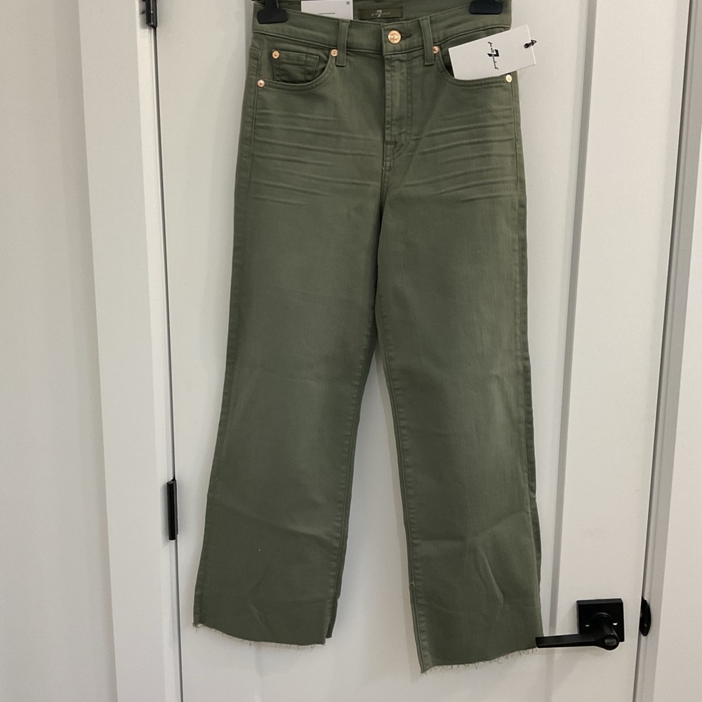 7 For All Mankind Green Ankle Cropped Alexa Jeans